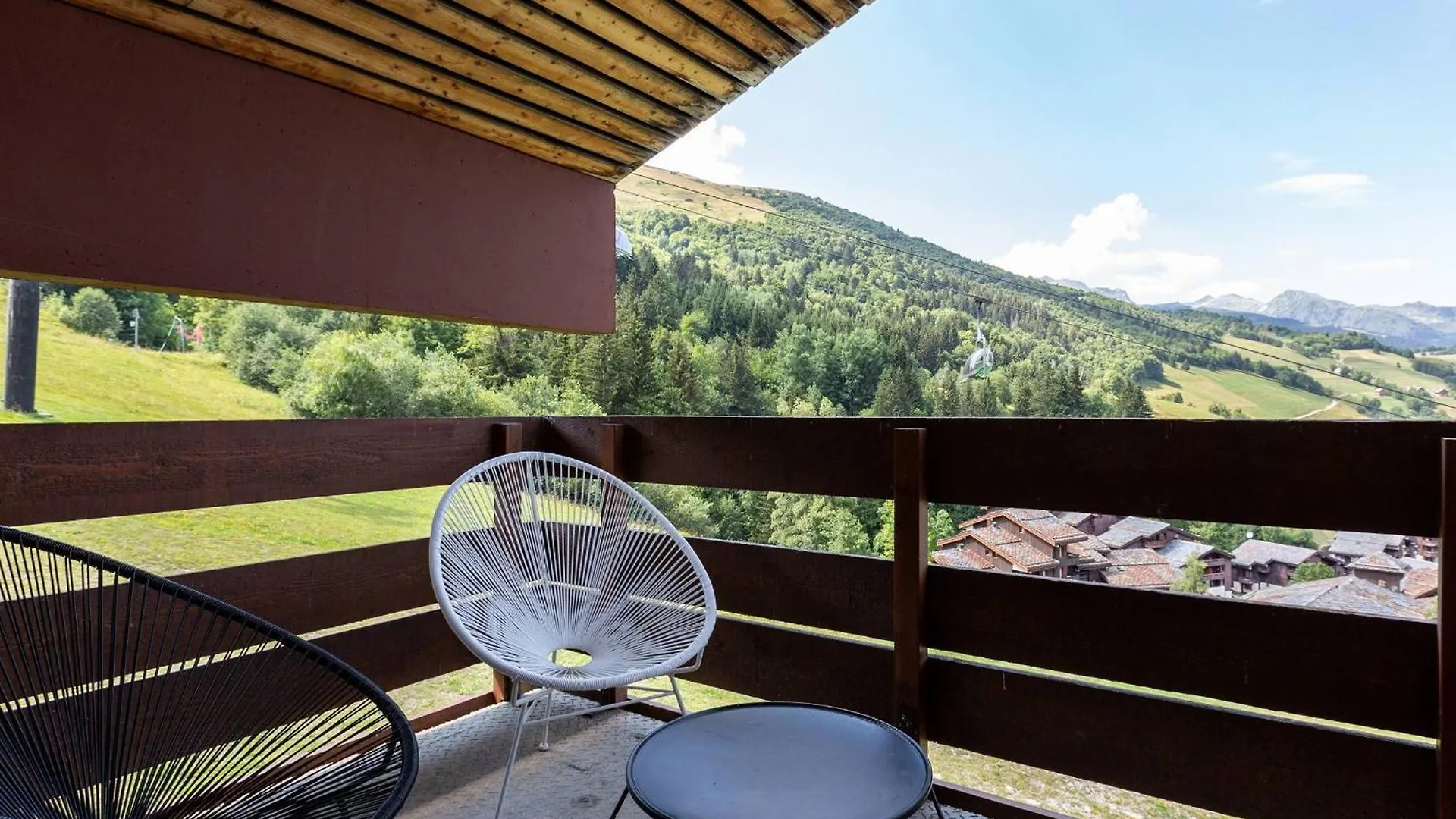 Valmorel: 2 Pieces + Cabine, Skis Aux Pieds, Wifi Inclus - Fr-1-356-223 Apartment